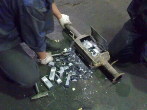 На фото - удаление сажевого фильтра