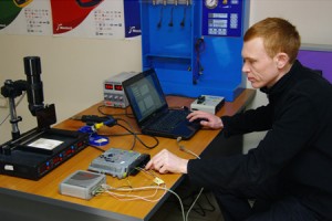 На фото - закачивание новой версии прошивки в ЭБУ, websystemblog.at.ua На фото - закачивание новой версии прошивки в ЭБУ, websystemblog.at.ua