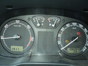 На фото - ошибки на приборной панели авто, drive2.ru На фото - ошибки на приборной панели авто, drive2.ru