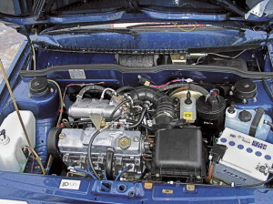 На фото - установка инжектора вместо карбюратора, drive2.ru На фото - установка инжектора вместо карбюратора, drive2.ru