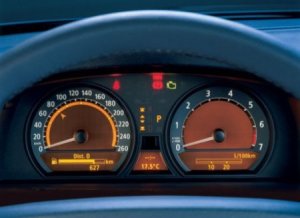 На фото - тюнинг панели приборов ВАЗ 2107, e666kx.ru На фото - тюнинг панели приборов ВАЗ 2107, e666kx.ru