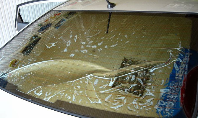 Тонируем заднее стекло авто