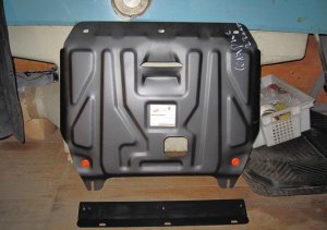 На фото - устройство защиты картера, kia-rio.net На фото - устройство защиты картера