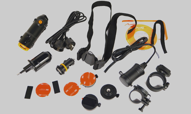 Комплект поставки Mio MiVue m300 Комплект поставки Mio MiVue m300