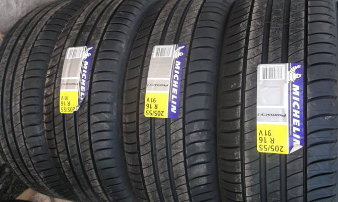 Резина для машин премиум-класса Резина для машин премиум-класса