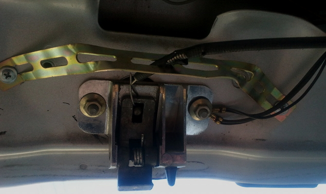 Установка электропривода на багажник Установка электропривода на багажник