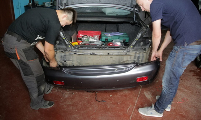 Установка нового бампера Установка нового бампера