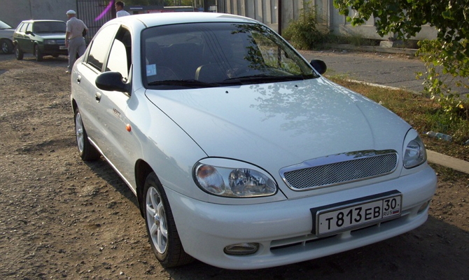 Тюнинг решетки радиатора на Шевроле Ланос Тюнинг решетки радиатора на Шевроле Ланос