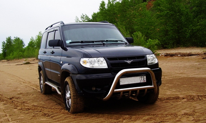 Кенгурятник на УАЗ Патриот Кенгурятник на УАЗ Патриот