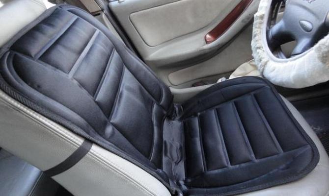 На фото - автокресло с подогревом