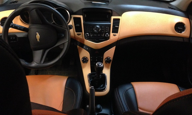 Покраска деталей салона ВАЗ 2112 Покраска деталей салона ВАЗ 2112