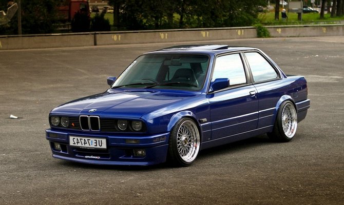 Ангельские глазки для BMW E30 – как сделать самостоятельно? Ангельские глазки для BMW E30 – как сделать самостоятельно?