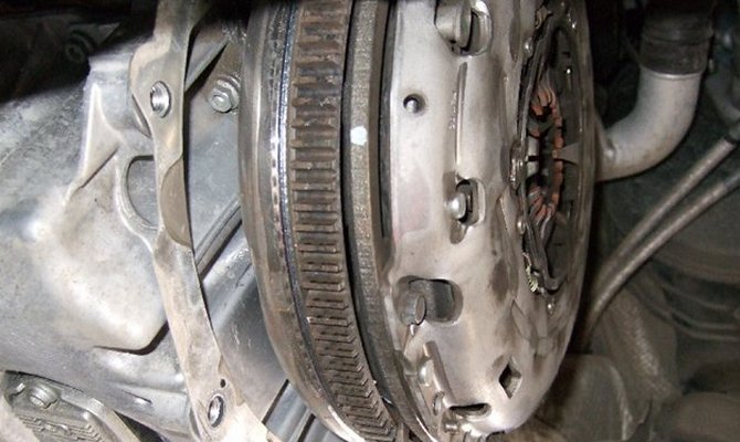 Замена маховика Touareg – как разогнать тяжелый внедорожник? Замена маховика Touareg – как разогнать тяжелый внедорожник?