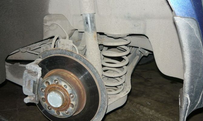 Увеличение клиренса Туран – все дело в пружинах Увеличение клиренса Туран – все дело в пружинах