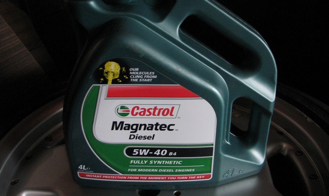 Автомасла-любимчики – какие составы покупают наши водители? Автомасла-любимчики – какие составы покупают наши водители?