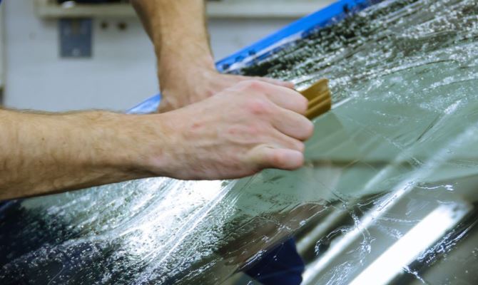 Все работы проводим только по полностью очищенной поверхности Все работы проводим только по полностью очищенной поверхности