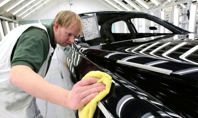 Все необходимое для грамотной полировке вы легко сможете отыскать прямо в гараже Все необходимое для грамотной полировке вы легко сможете отыскать прямо в гараже