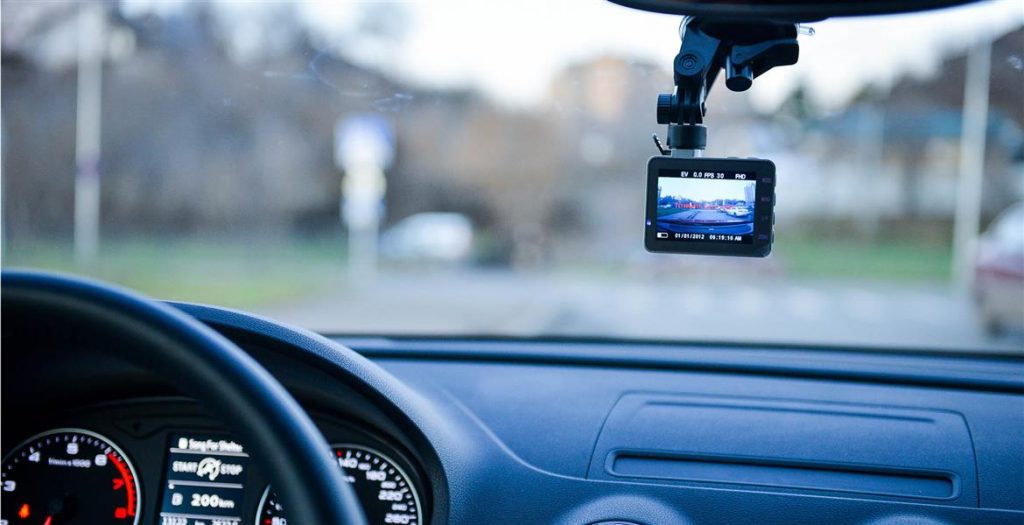 Может ли инспектор ГИБДД изъять карту памяти видео-регистратора без согласия водителя?