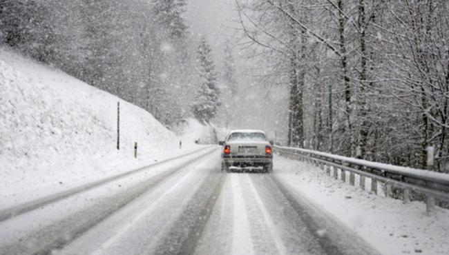 Дорожную разметку не видно