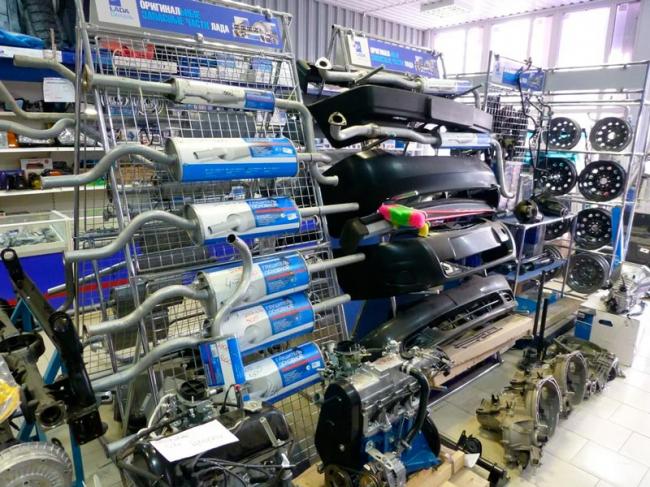 Магазин автозапчастей Магазин