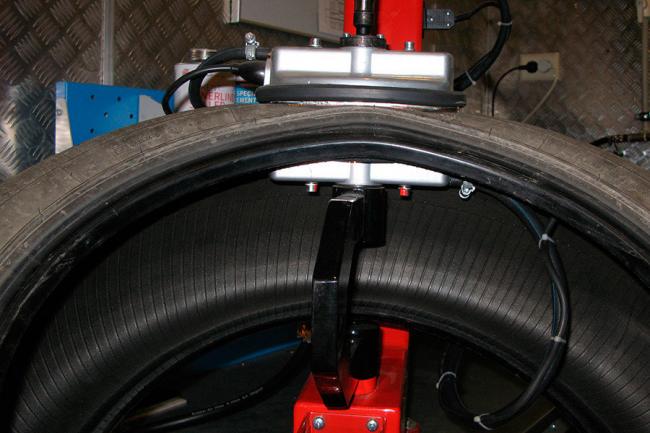 Вулканизация бокового пореза Вулканизация