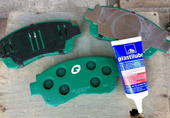 Антискрипная пластина для колодок Антискрипная пластина для колодок