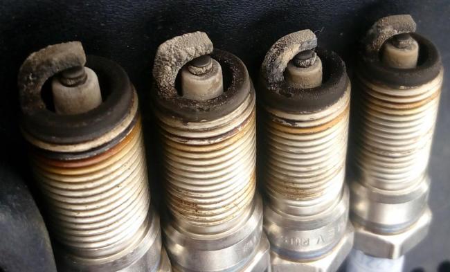 Белый налет на свечах Белый налет