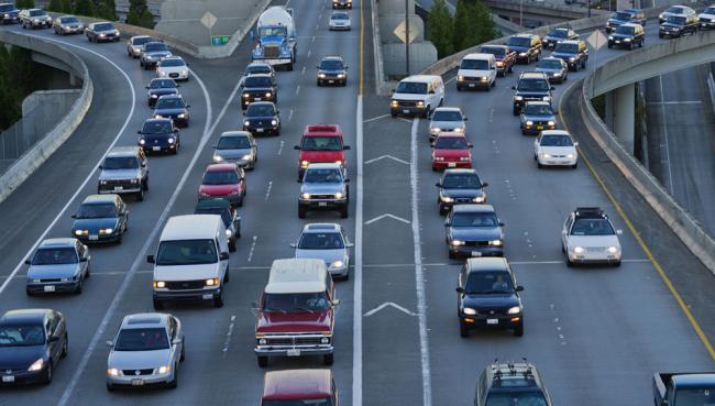 Ближний свет фар днем Ближний свет фар днем