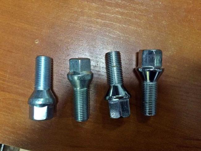 Колесные болты Колесные болты