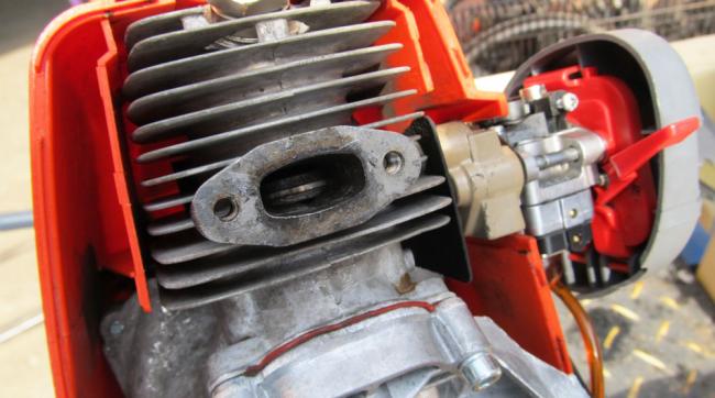 Чем отличается двухтактный двигатель от четырёхтактного Чем отличается двухтактный двигатель от четырёхтактного