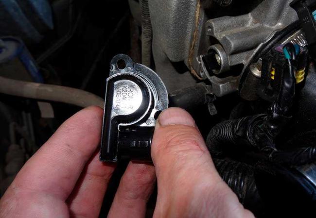 Датчик положения дроссельной заслонки Датчик положения дроссельной заслонки