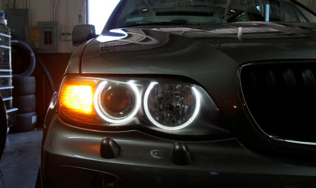 Достоинство светодиодных АГ Диодные ангельские глазки