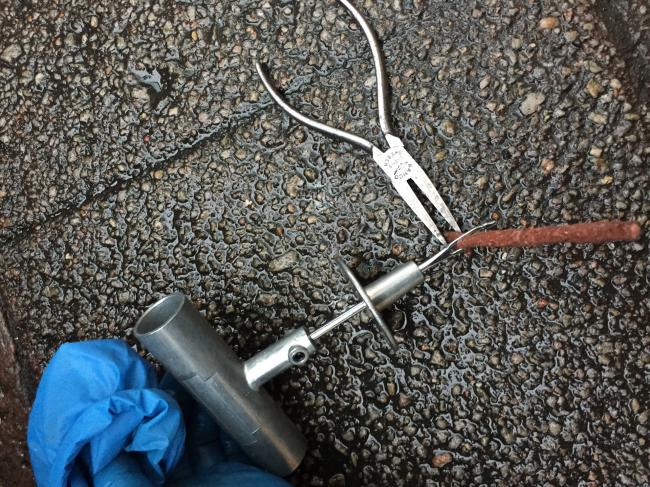 Жгут и инструменты для ремонта прокола шины Жгутик для ремонта шины