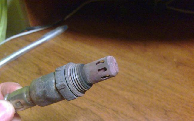 Функции кислородного датчика Функции кислородного датчика