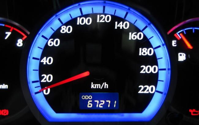 Как проверить пробег автомобиля Как проверить пробег автомобиля