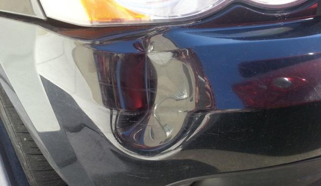 Как выправить вмятину на бампере автомобиля Как выправить вмятину на бампере автомобиля