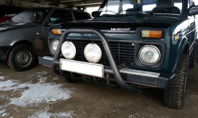 Кенгурятник на Ниве Кенгурятник на Ниве