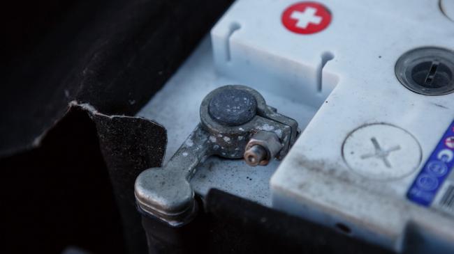 Клемма от АКБ авто Клемма от АКБ авто