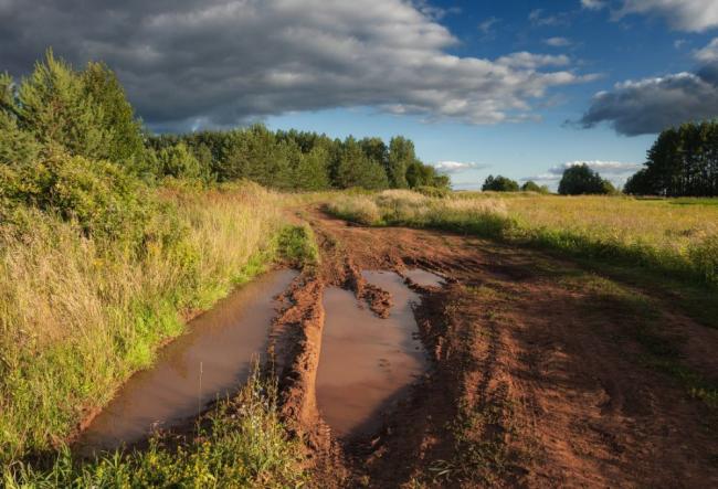 Колея с водой Колея с водой