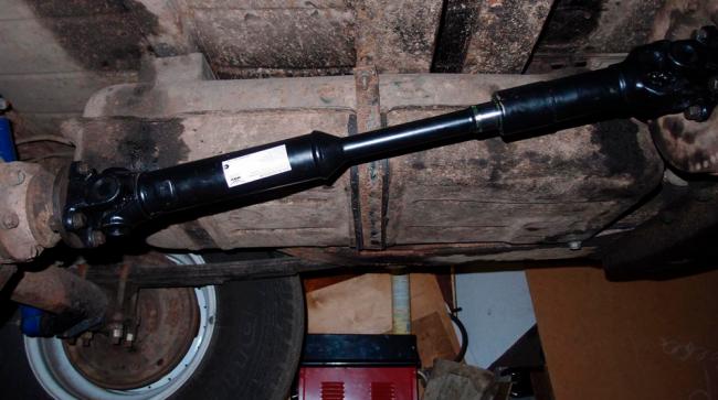 Смена крестовины карданного вала Крестовина карданного вала