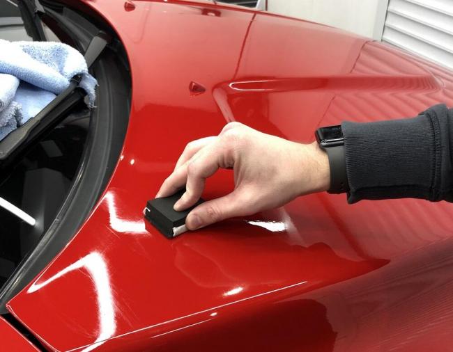 Покрытие автомобиля лаком Лакирование автомобиля