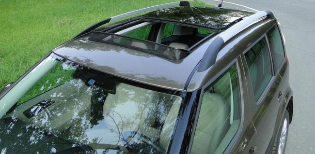 Люк на крыше машины Люк на крыше машины