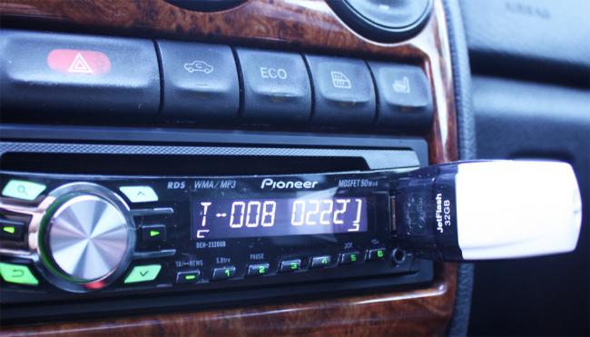 Магнитола не читает флешку Магнитола не читает флешку