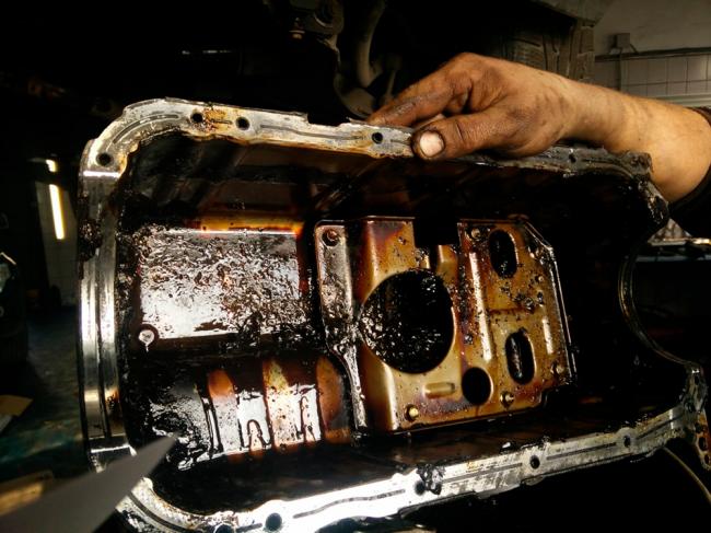 Деталь вышедшая из строя Масляное голодание мотора