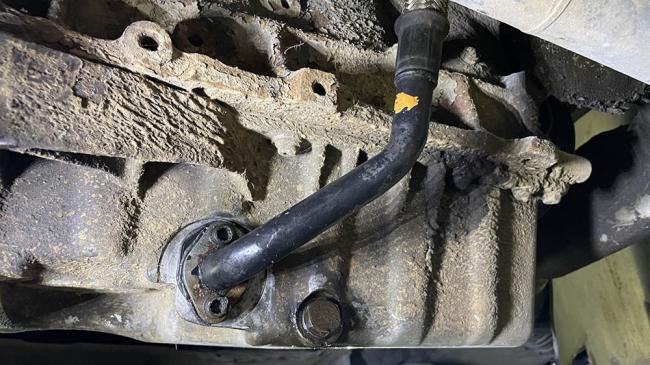 Замена маслопровода в автомобиле Маслопровод в авто