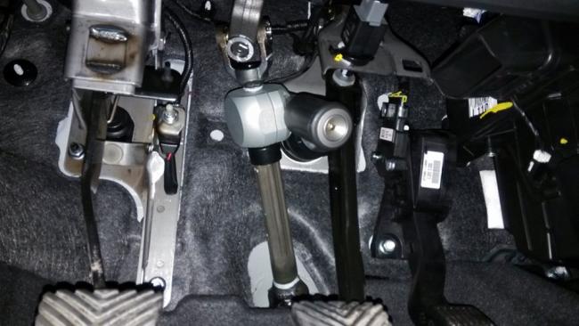 Блокировка карданного вала Блокировка карданного вала