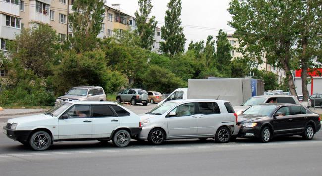 Несоблюдение дистанции ПДД Несоблюдение дистанции ПДД