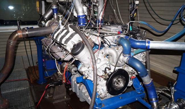 Обкатка двигателя на стенде Обкатка двигателя на стенде