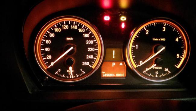 Одометр и спидометр в чем разница Одометр и спидометр в чем разница