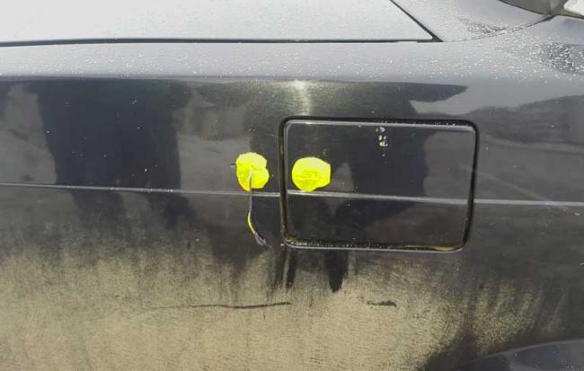 Пломбировка бензобака автомобиля Пломбировка бака автомобиля